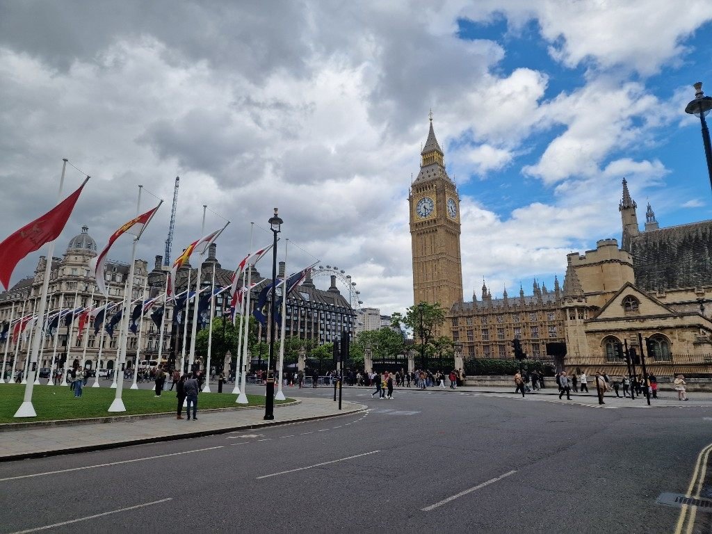 Elizabeth Tower (Big Ben) and the Palace of Westminster, London, by Igor Nesterenko
